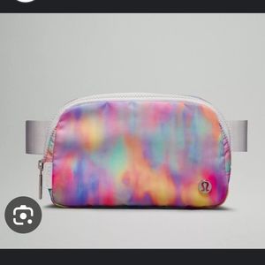Lululemon Everywhere Bag